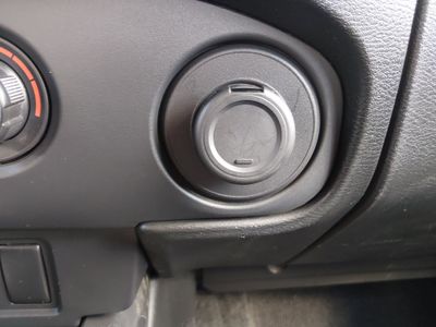 2024 Nissan Frontier - Photo 19