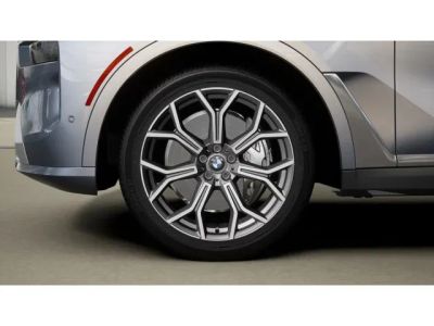 2026 BMW X7 — photo 7 view