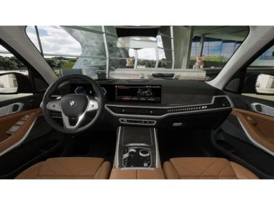 2026 BMW X7 — photo 10 view