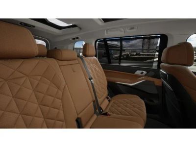 2026 BMW X7 — photo 12 view