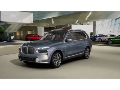 2026 BMW X7 xDrive40i in Sparkling Copper Metallic — front three-quarter view