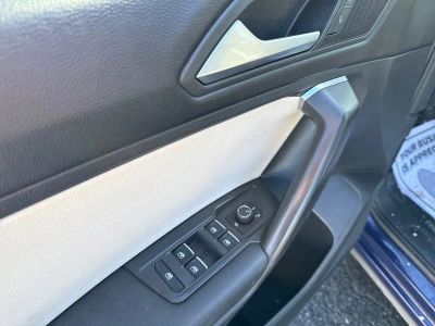 2021 Volkswagen Tiguan SE - Photo 19