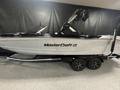 2024 Mastercraft XT25 - Photo 7