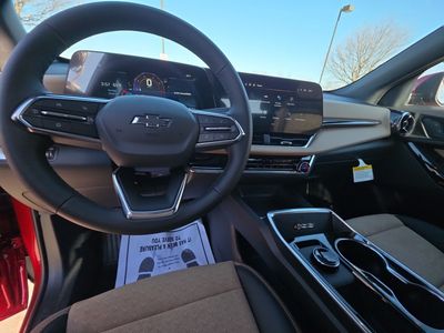 2026 Chevrolet Equinox — photo 12 view