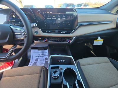 2026 Chevrolet Equinox — photo 13 view