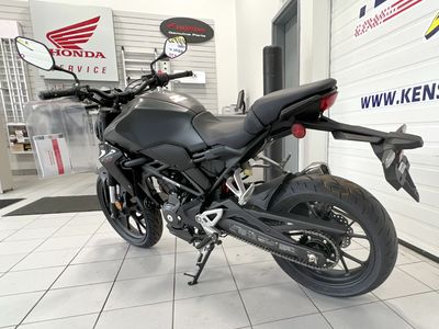 2023 Honda CB300R ABS - Photo 4