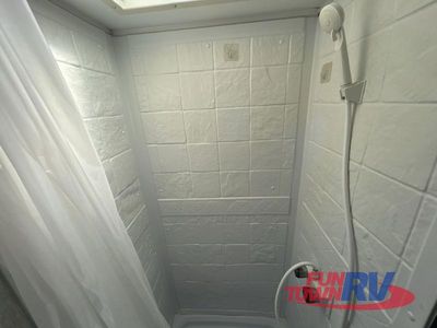 2023 Sunset Park RV Sun Lite - Photo 19