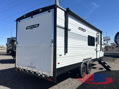 2023 Sunset Park RV Sun Lite - Photo 7
