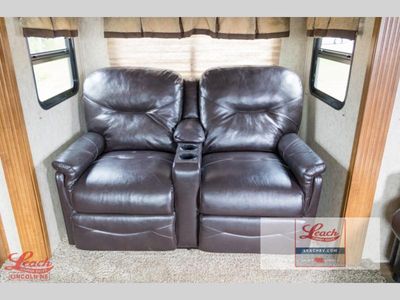 2017 Crusader LITE 27RK — photo 20 view