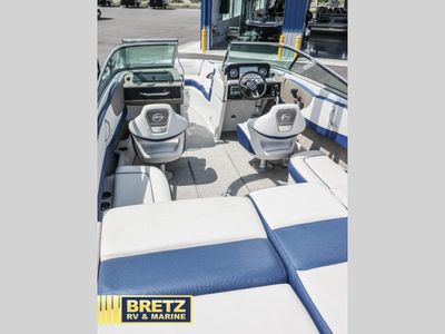 2021 Crownline Crownline - Photo 6