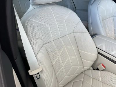 2026 BMW 7 Series — photo 12 view