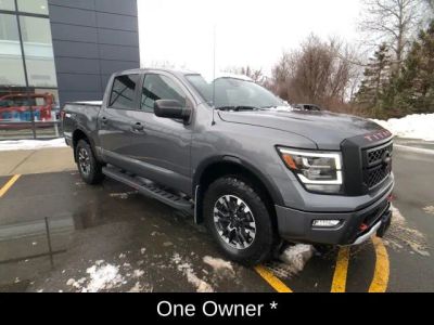 2021 Nissan Titan PRO-4X - Photo 9