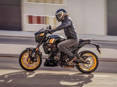 2026 Suzuki GSX-8TT — front three-quarter view