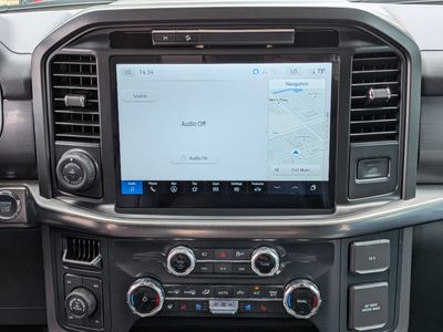 2025 Ford F-150 - Photo 19