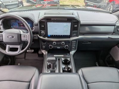 2025 Ford F-150 - Photo 16