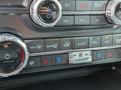 2025 Ford F-150 - Photo 31