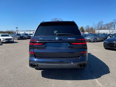 2026 BMW X7 - Photo 3