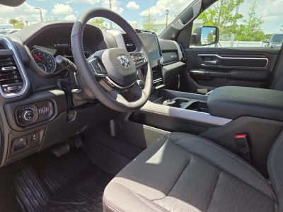 2026 Ram 1500 — photo 13 view