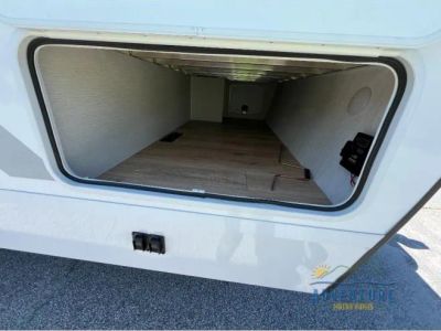 2026 Winnebago Thrive - Photo 5