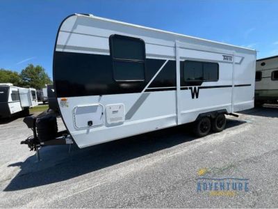 2026 Winnebago Thrive - Photo 2