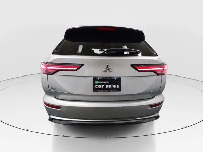 2025 Mitsubishi Outlander - Photo 6