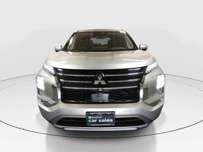 2025 Mitsubishi Outlander - Photo 2