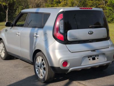 2018 Kia Soul - Photo 2