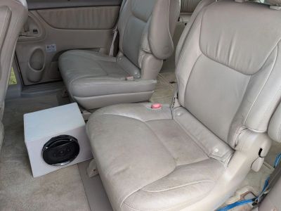 2005 Toyota Sienna - Photo 28