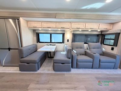 2026 Renegade Verona - Photo 14