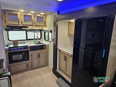 2026 Forest River RV Cherokee Grey Wolf - Photo 9