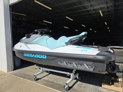 2026 Sea-Doo GTI 130 - Photo 4