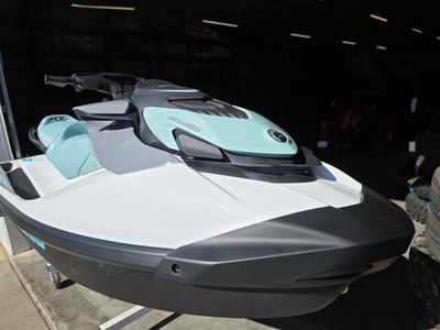 2026 Sea-Doo GTI 130 - Photo 9