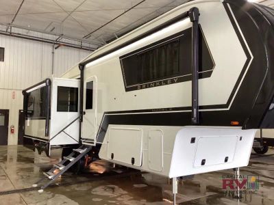 2026 Brinkley Model Z - Photo 1