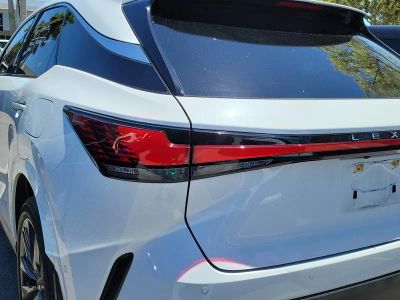 2024 Lexus RX — photo 7 view