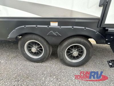 2025 Keystone RV Arcadia - Photo 13