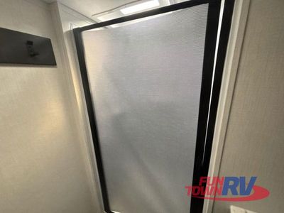 2025 Keystone RV Arcadia - Photo 37