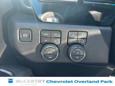 2026 Chevrolet Silverado 1500 — photo 17 view