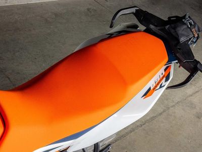 2025 KTM 890 Adventure R - Photo 21