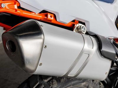 2025 KTM 890 Adventure R - Photo 12