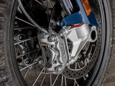 2025 KTM 890 Adventure R - Photo 6