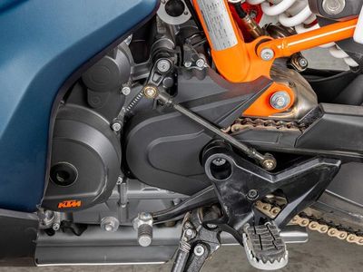 2025 KTM 890 Adventure R - Photo 14