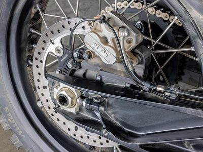 2025 KTM 890 Adventure R - Photo 11
