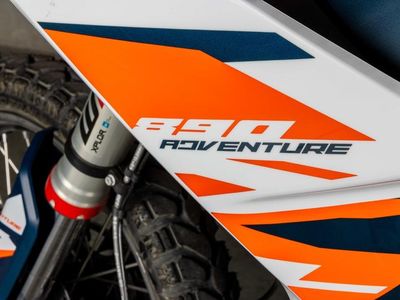 2025 KTM 890 Adventure R - Photo 24