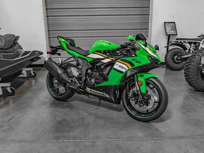 2025 Kawasaki Ninja ZX-6R ABS KRT Edition - Photo 3