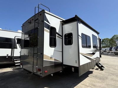 2022 Heartland Bighorn Traveler - Photo 10