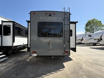 2022 Heartland Bighorn Traveler - Photo 9