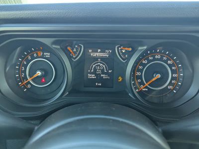 2026 Jeep Gladiator — photo 19 view