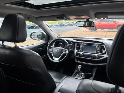 2016 Toyota Highlander - Photo 31