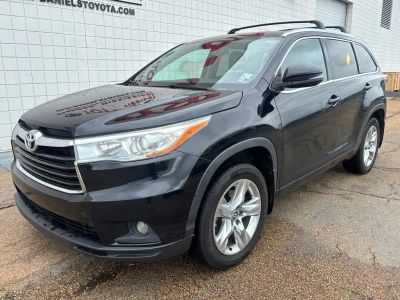 2016 Toyota Highlander - Photo 1