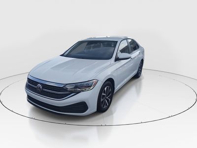 2024 Volkswagen Jetta - Photo 3